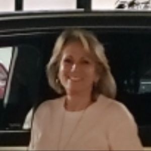 Meet your Posher, Brenda